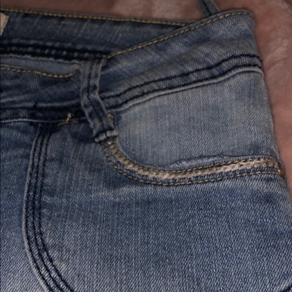 Jeans - Picture 2 of 4